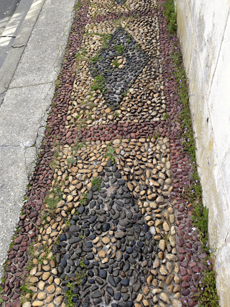 97194-saintes-sidewalkmosaik-0579