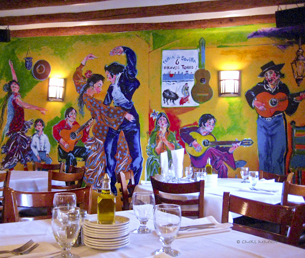 d4a11-elfarol-diningroom-5192