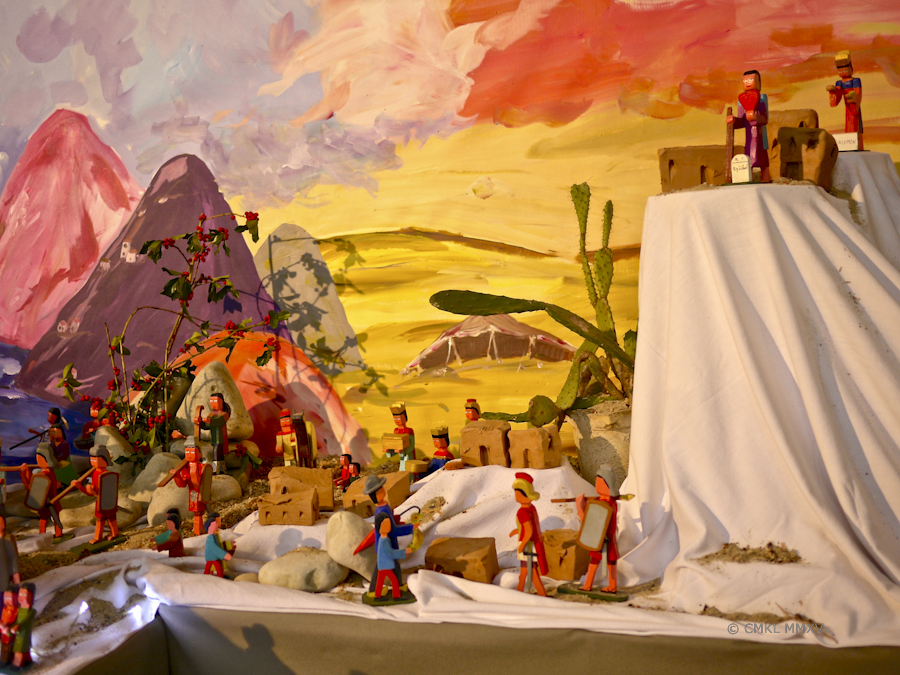King Salomon and Ezekiel the Prophet overlooking the procedings 