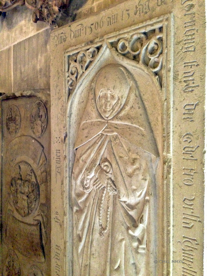 ... past decidedly gothic ladies ...