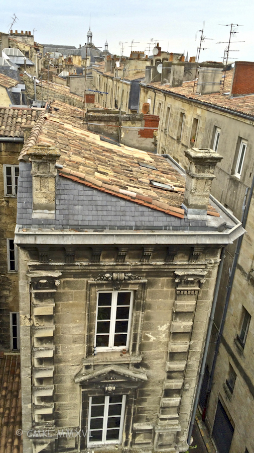 Bordeaux.Cailhau.06-5376