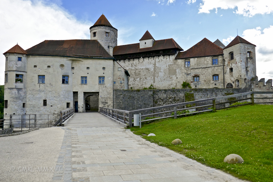 BurgHausen.01-1000548