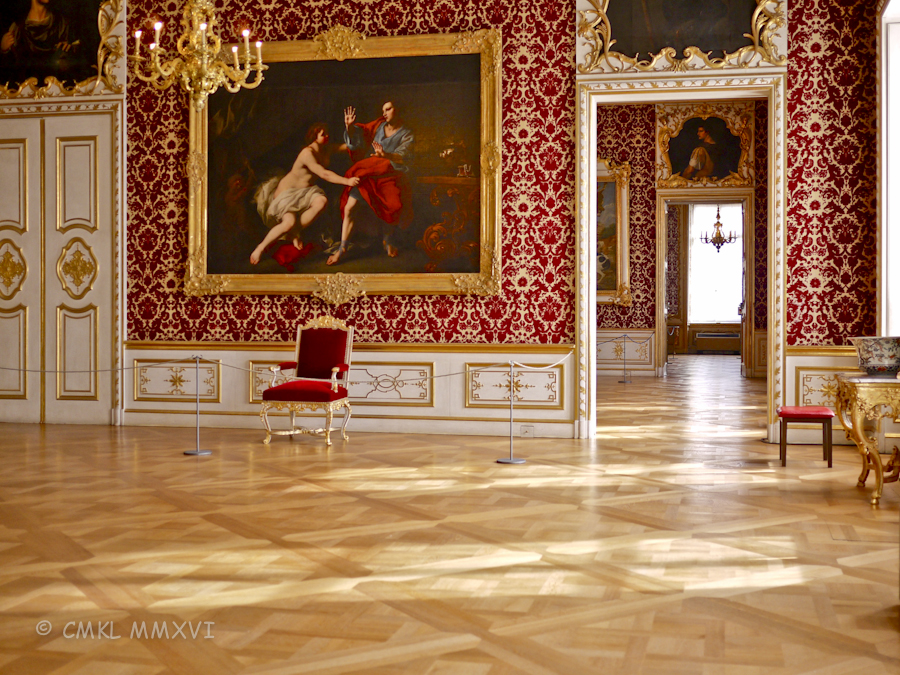 Munich.Exchange-Residence