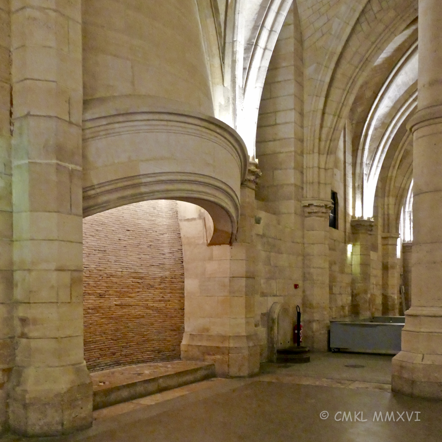 Paris.Exchange.20-1010757