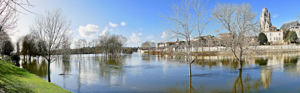Saintes.Charente.Flood.01-1300043